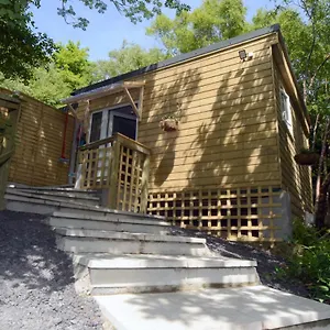 Chalet Tawny